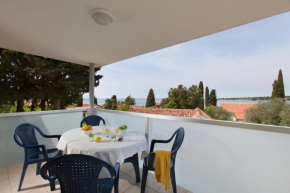 Отель Daila Apartments  Новиград